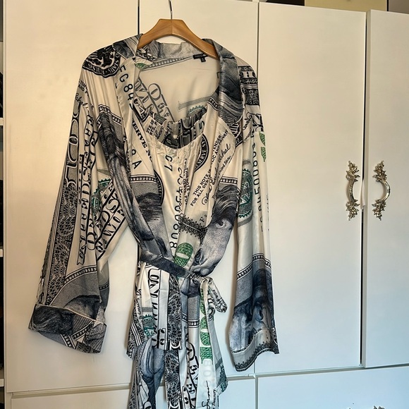 New! Cute $$ pj’s! - Picture 1 of 4